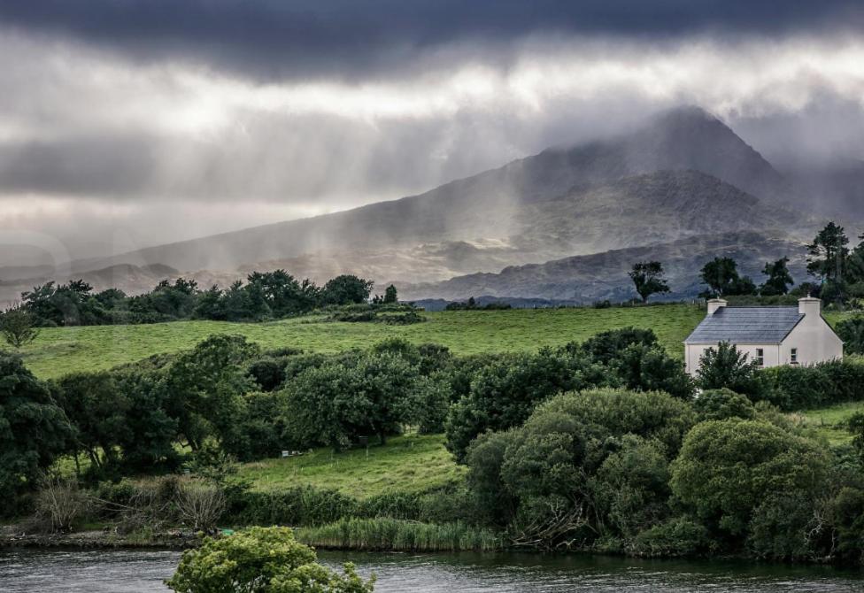 Killeavy Cottage Meigh Exterior photo