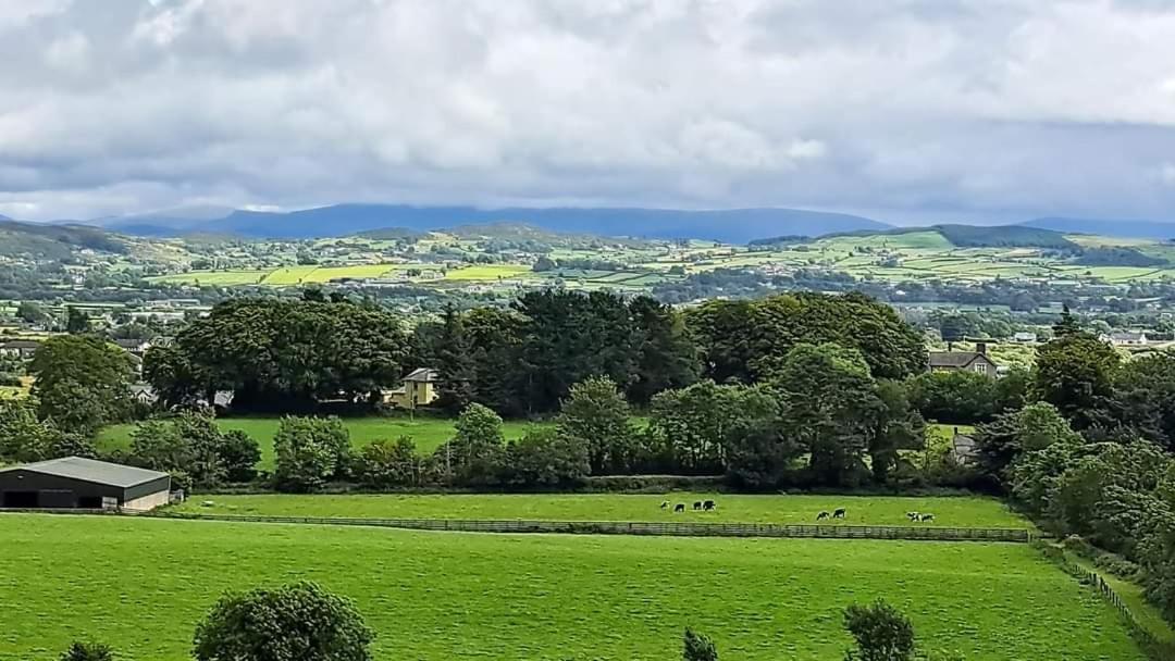 Killeavy Cottage Meigh Exterior photo